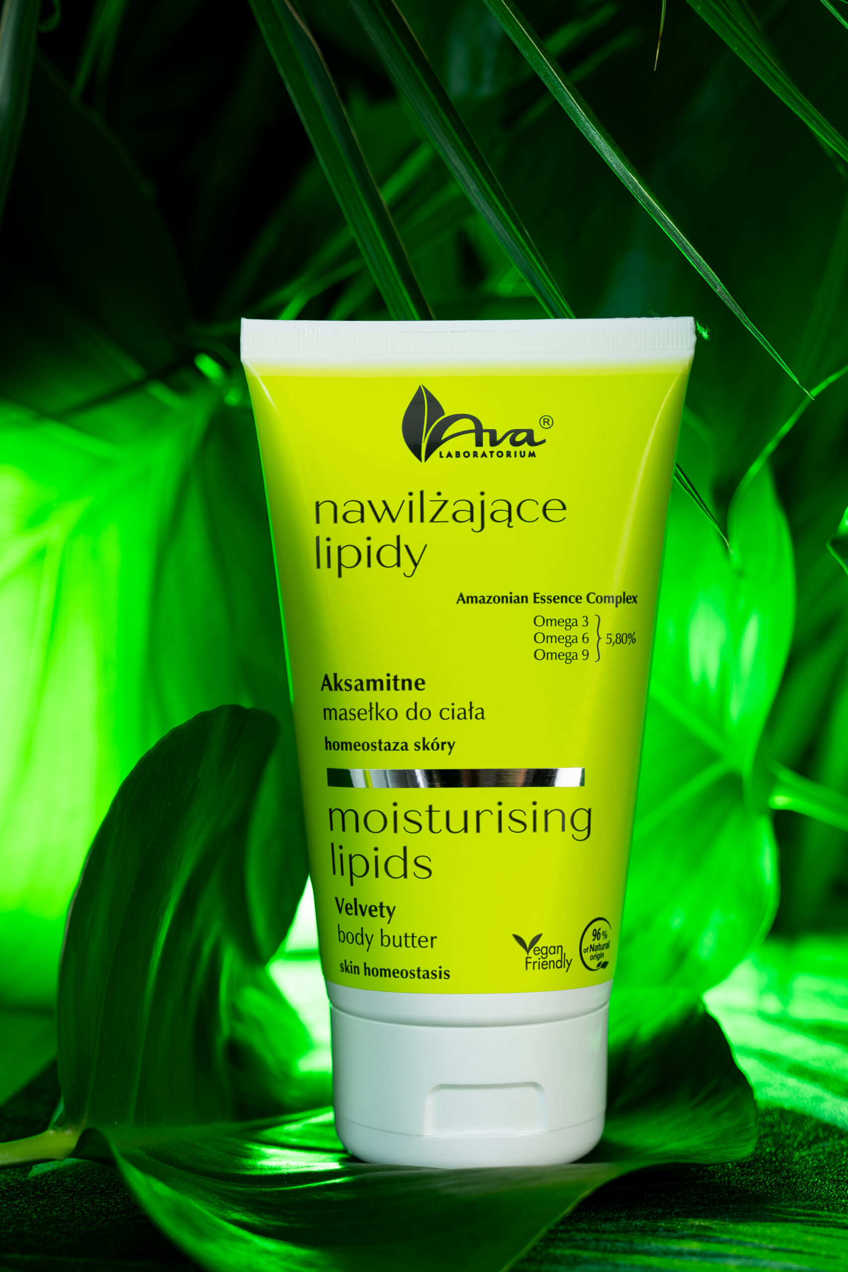 Nawilżające Lipidy - Aksamitne masełko do ciała 150 ml - obrazek 3